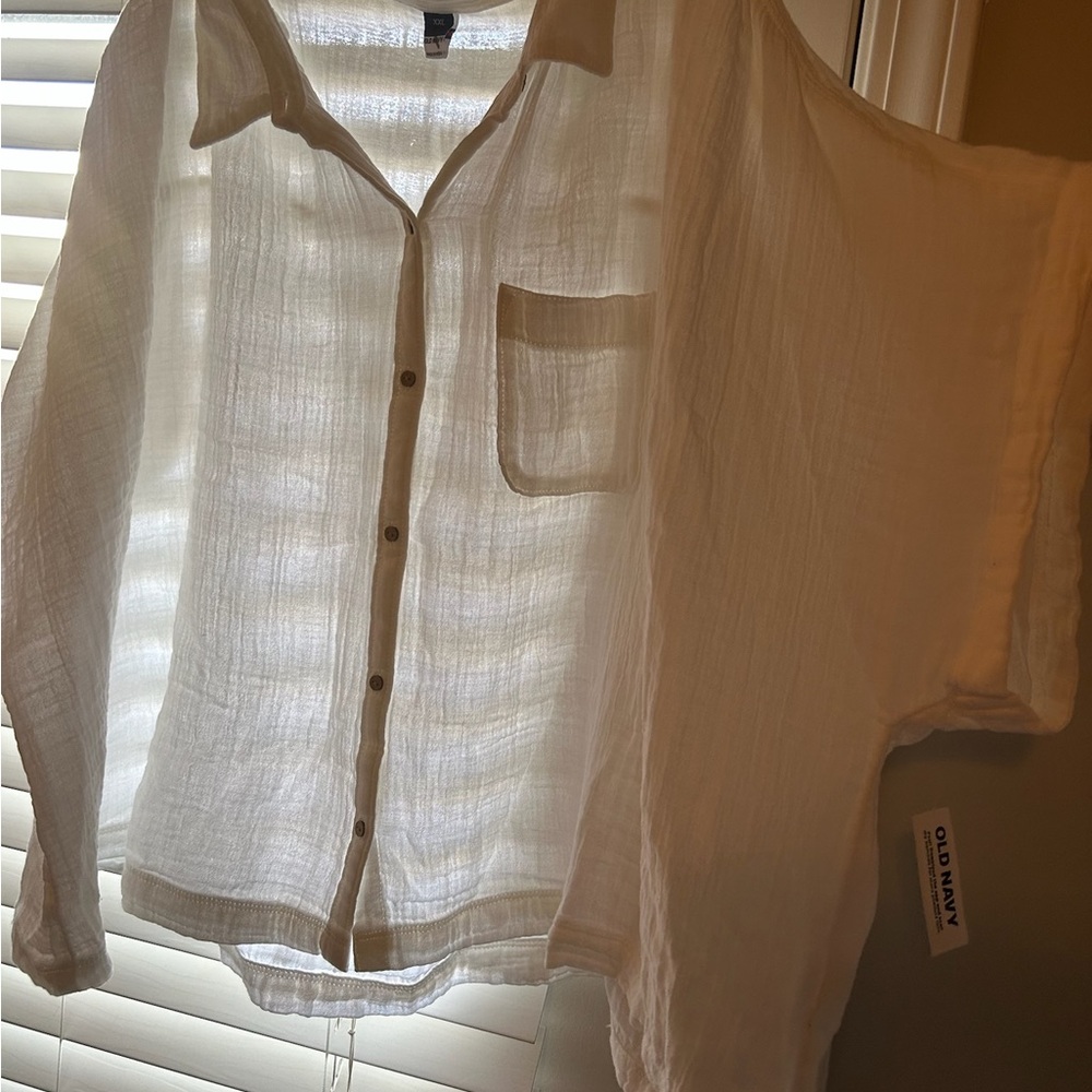Old Navy Cream Top
